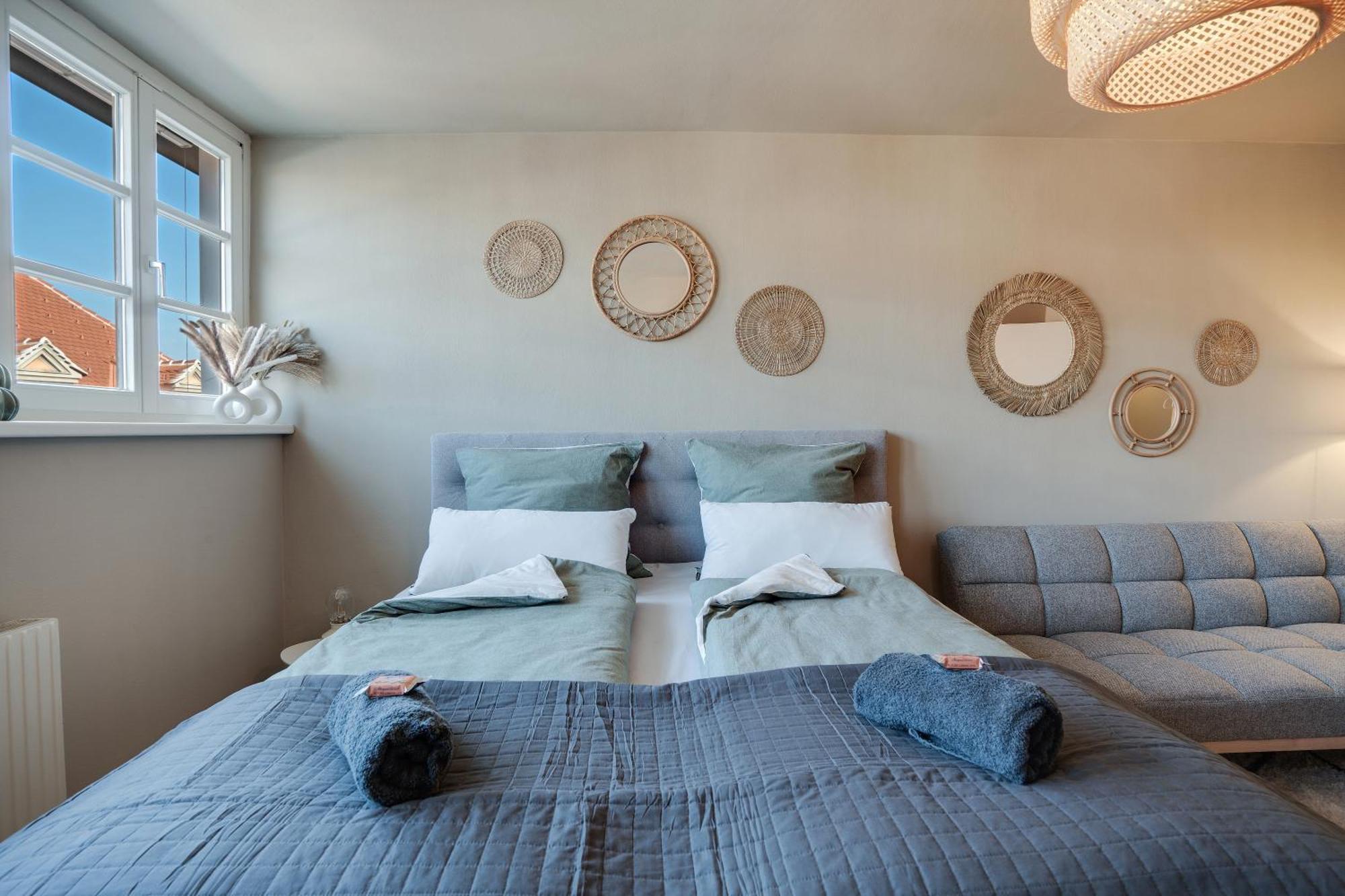 Boho Design Studio - Historic City Center With Free Parking & Aircon By Hero Homes Graz Exterior foto